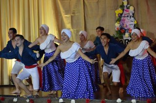 COFUNAP: elenco universitario difunde danza y música en Chile, América y Europa