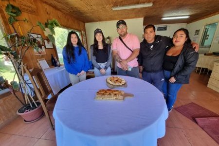 Universitarios de Técnico en Agropecuario continúan conociendo emprendimientos de la provincia de Malleco