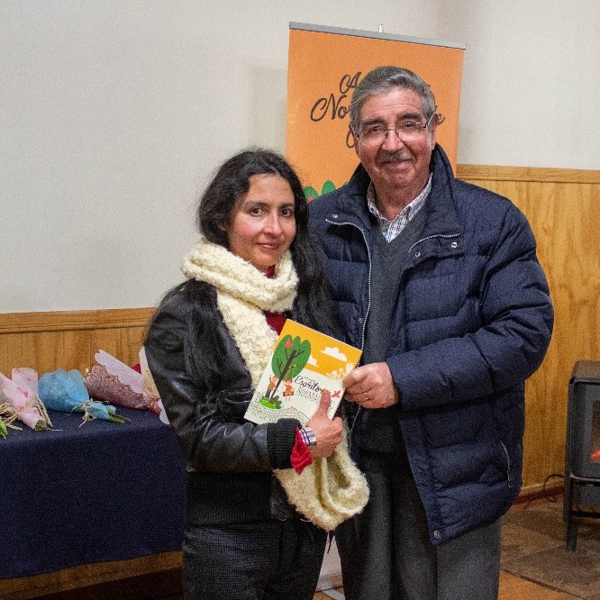 Jefa Biblioteca: Alejandra Aguilar Pinto Imagen