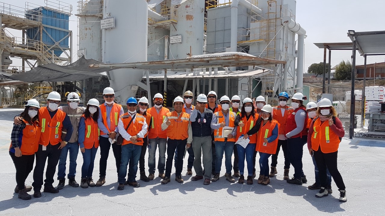 Futuros prevencionistas de Centro Unap inician visitas técnicas a empresas de la región