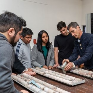 INGENIERÍA CIVIL EN MINAS