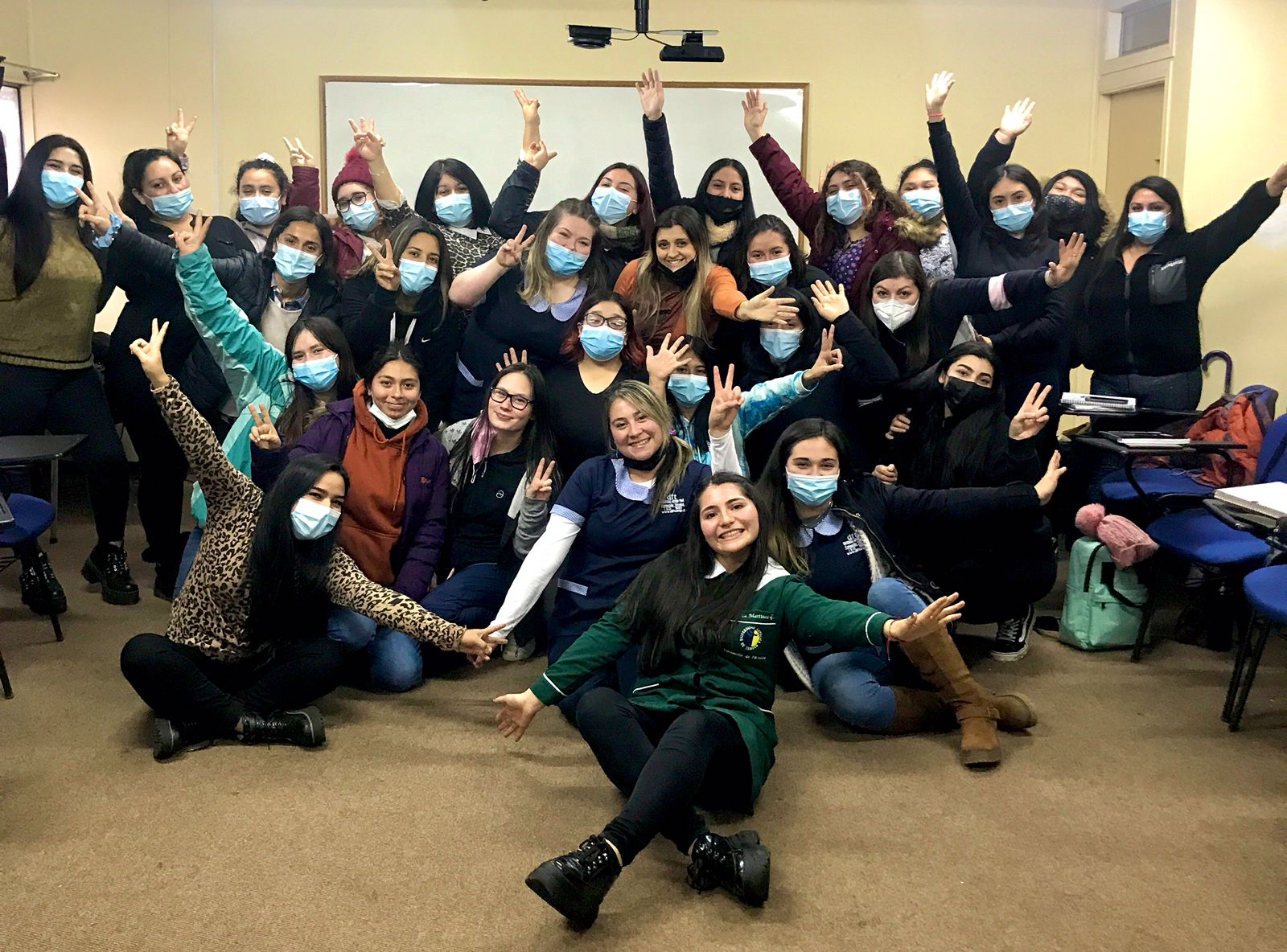 Importante charla testimonial reciben estudiantes de Asistente en Educación de Párvulos en UNAP Sede Victoria