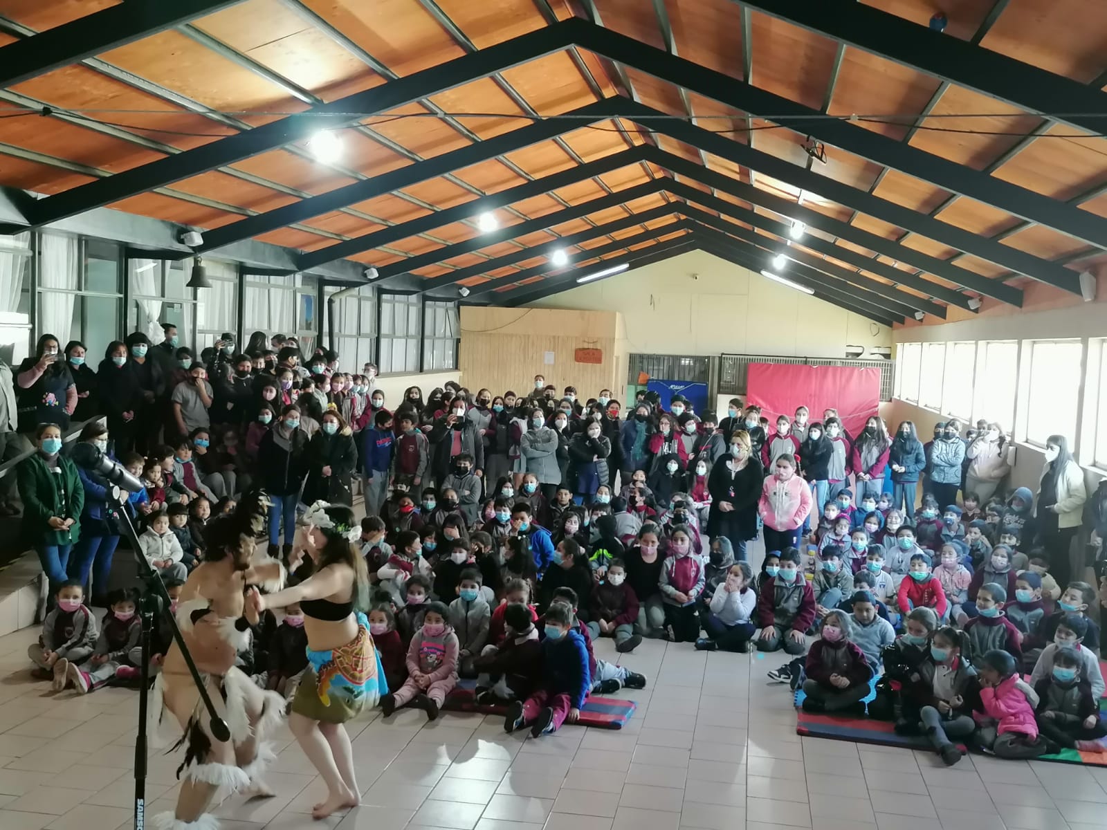 Con visita a la Escuela de Selva Oscura, culmina Proyecto de Talleres Culturales y Escuela de Arte UNAP Sede Victoria