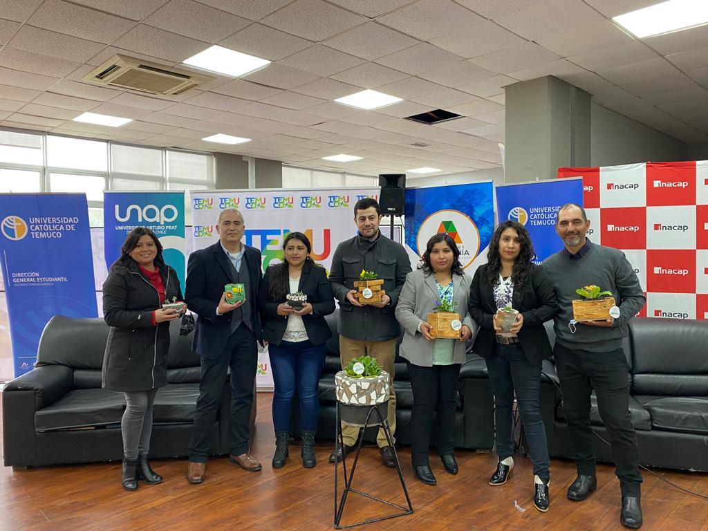Estudiantes de la UNAP Sede Victoria participan en el “Desafío: Construir Innovando, Reto Residuos Araucanía”