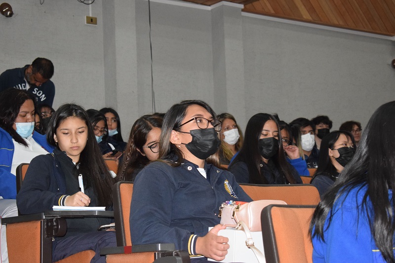 Más de 150 estudiantes de enseñanza media asistieron a la I Jornada de Historia Regional, inaugurando así el proyecto de fortalecimiento “Circuito Escolar” UNAP.