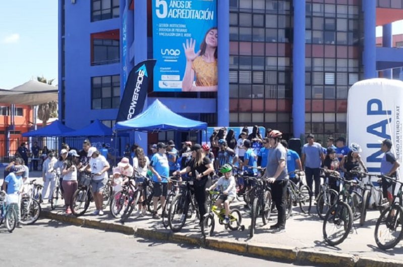 Cicletada Familiar UNAP promovió actividad física y vida sana en Iquique