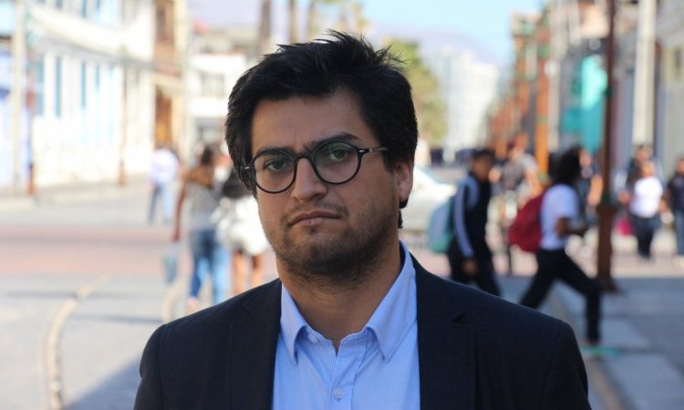 Ricardo Espinaza S., Director