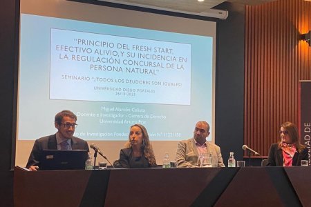 Doctor en Derecho de la UNAP Sede Victoria expone en Seminario Internacional en Santiago