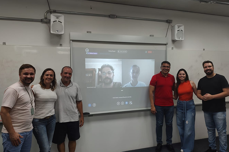 Académico de la FCH visita universidad en Brasil para mejorar la investigación y la formación en educación matemática