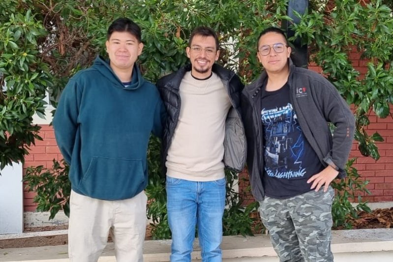 Estudiantes e investigador de la UNAP son premiados por la Royal Entomological Society por estudio sobre arañas del norte de Chile