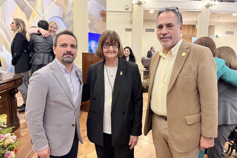 UNAP Santiago participó en la Inauguración del Año Académico 2026 de la Universidad de Chile