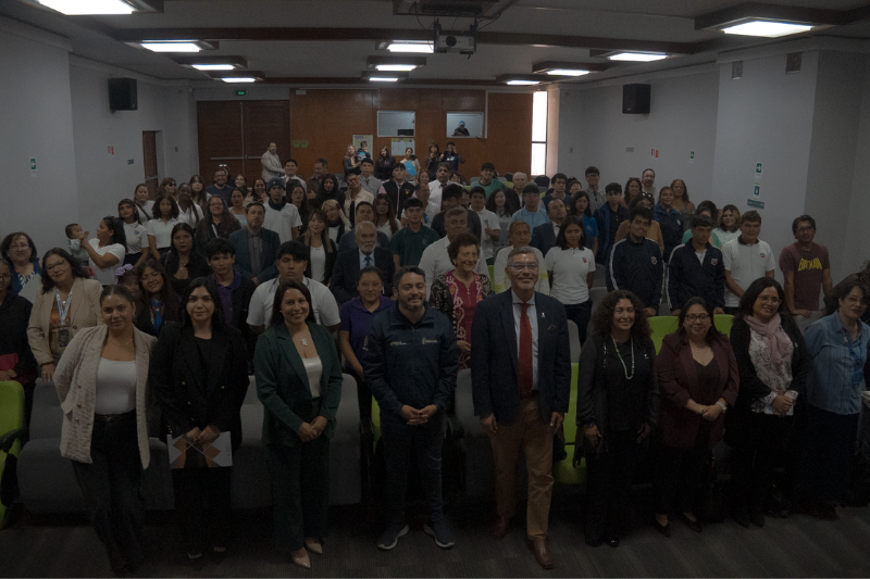 Dirección de Vinculación con el Medio y Relaciones Internacionales de la UNAP lanzó preuniversitario gratuito para estudiantes de Tarapacá