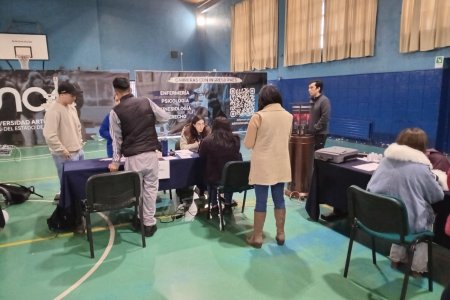 Primera feria de la salud respiratoria convoca a la comunidad universitaria
