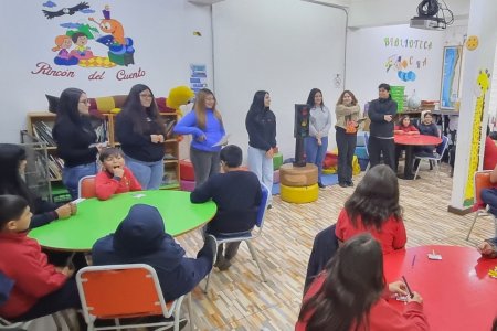 Estudiantes de Psicología ayudan a escolares a comprender sus emociones con relevante ciclo de talleres