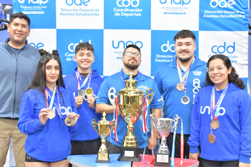 Equipo de halterofilia de la UNAP obtuvo tercer lugar en campeonato nacional y sudamericano