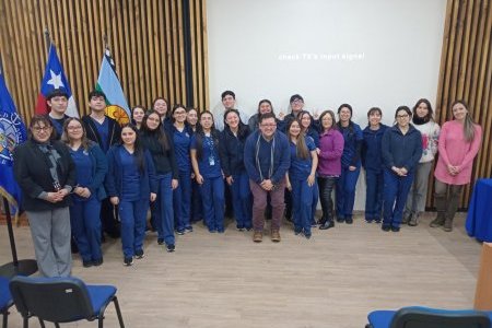 Enfermeros en formación expusieron con éxito sus propuestas en la Jornada de Defensa Oral Pública de Proyectos de Investigación Cualitativa