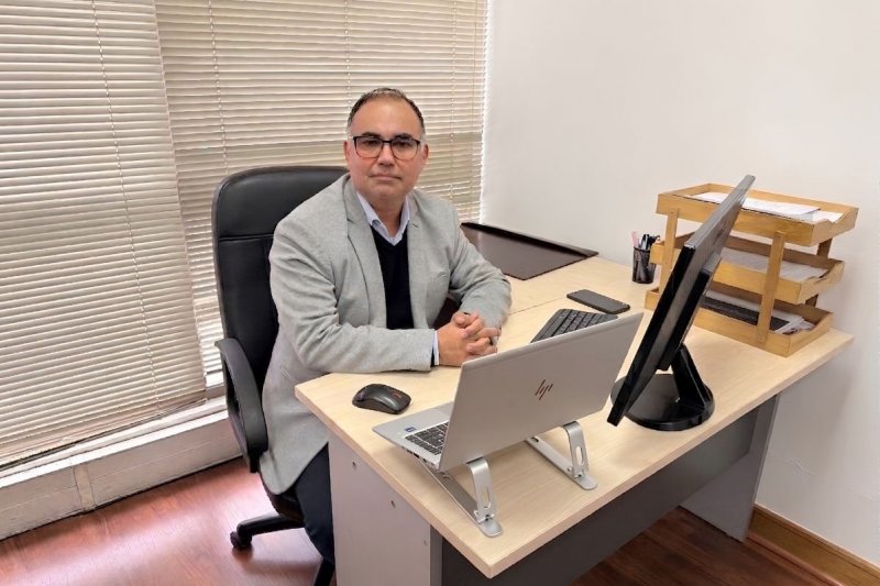 IA, analítica de datos y retención estudiantil: El desafío postdoctoral del Jefe de Carrera de Ingeniería Industrial de la UNAP Santiago