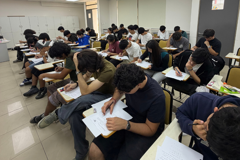 Estudiantes de Tarapacá ponen a prueba su talento matemático en clasificatoria regional
