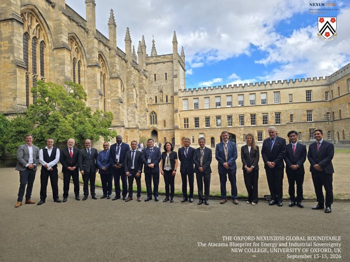De Oxford a Tarapacá: UNAP impulsa agenda para transformar conocimiento en desarrollo productivo