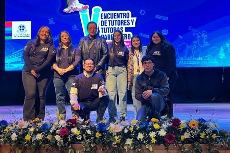 Estudiantes de la UNAP Sede Victoria participan con éxito en el V Encuentro de Tutores y Tutoras Pares Ufro